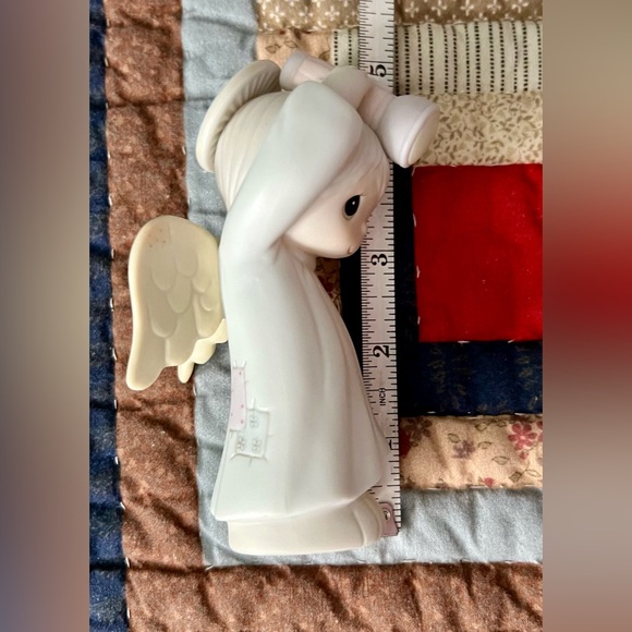 Enesco Precious Moments Figurine - Picture 7 of 8